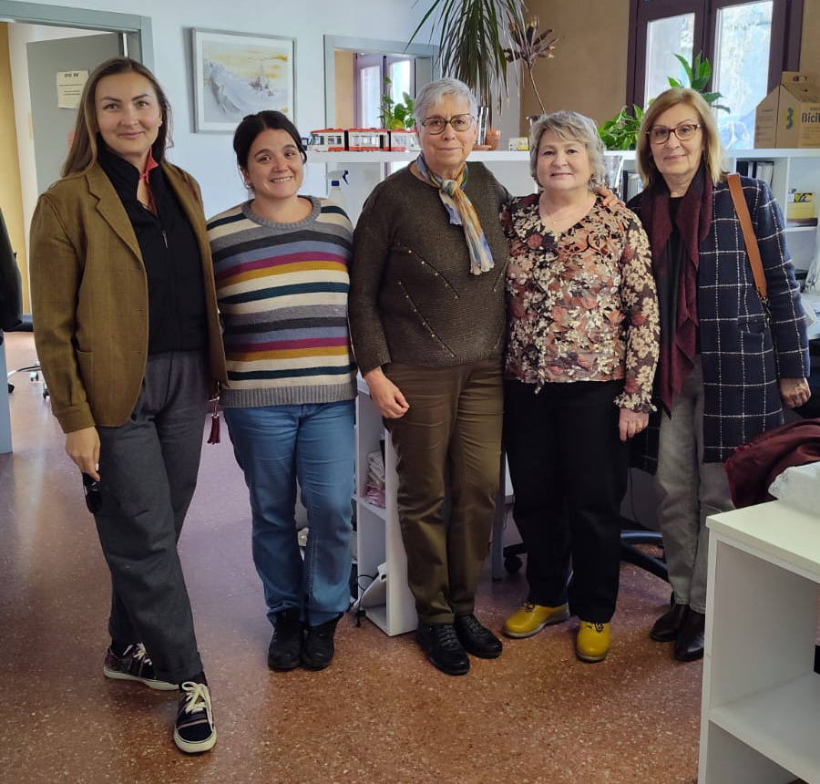 Col·laboració entre Barabara Educació i Djerelo per realitzar una formació professional